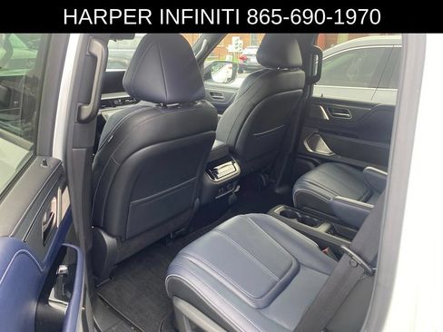 Certified 2026 INFINITI QX80 4WD w/ Sport Exterior Package image 7
