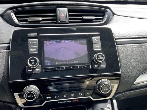 Used 2018 Honda CR-V LX image 18