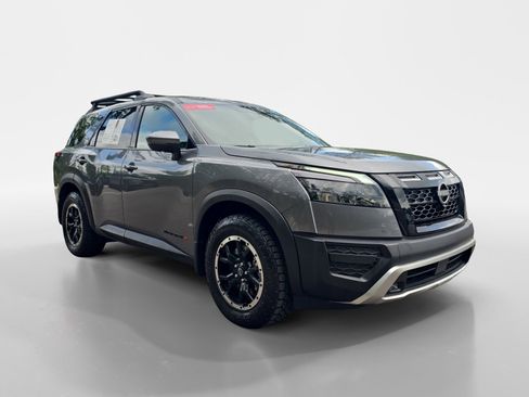 Certified 2025 Nissan Pathfinder Rock Creek AWD/4WD image 8