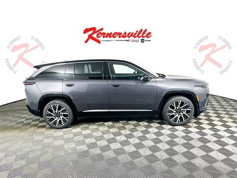 New 2025 Jeep Wagoneer S Limited image 8