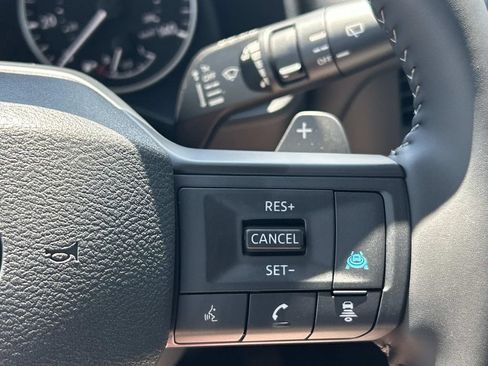 New 2026 Nissan Rogue SV AWD/4WD image 29