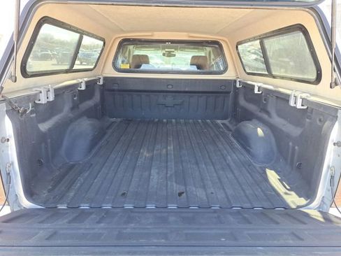 Used 2015 Chevrolet Silverado 1500 LT image 22