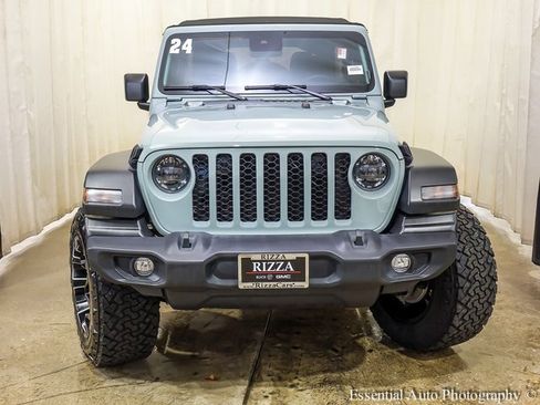 Used 2024 Jeep Wrangler Sport S image 6