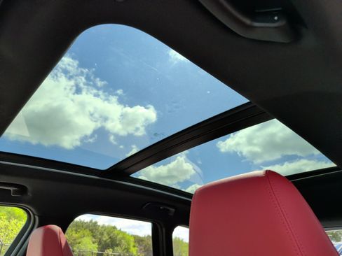 Used 2023 BMW X1 xDrive28i w/ Premium Package image 32