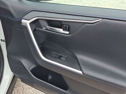 Used 2021 Toyota RAV4 XSE image 10