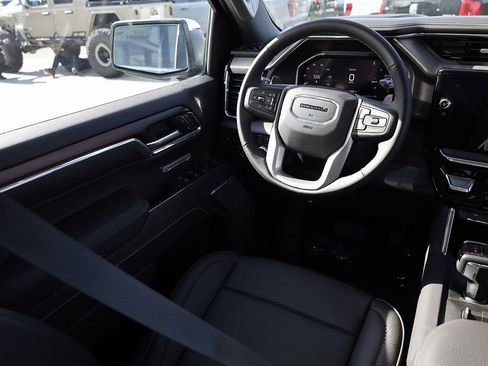 New 2026 GMC Sierra 1500 Denali w/ Technology Package AWD/4WD image 19