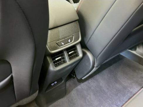 New 2026 Chevrolet Equinox RS w/ Convenience Package III FWD image 28
