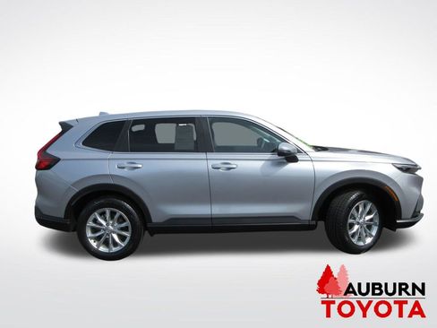 Used 2025 Honda CR-V EX image 2