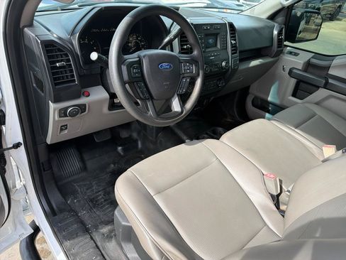 Used 2018 Ford F150 XL w/ Equipment Group 101A Mid AWD/4WD image 10