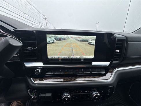 New 2026 GMC Sierra 1500 Elevation image 15