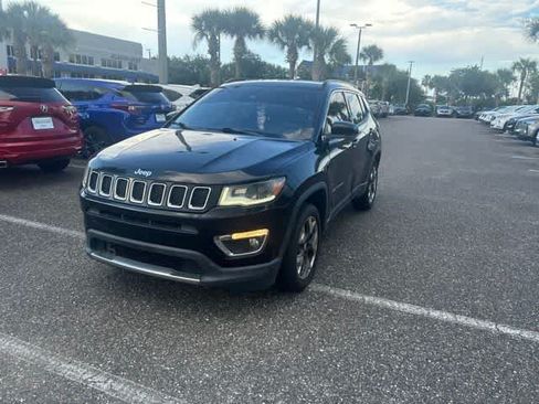 Used 2018 Jeep Compass Limited w/ Navigation Group AWD/4WD image 4