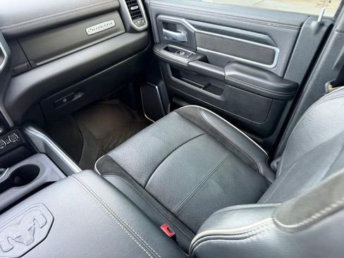 Used 2024 RAM 3500 Laramie w/ Night Edition image 15