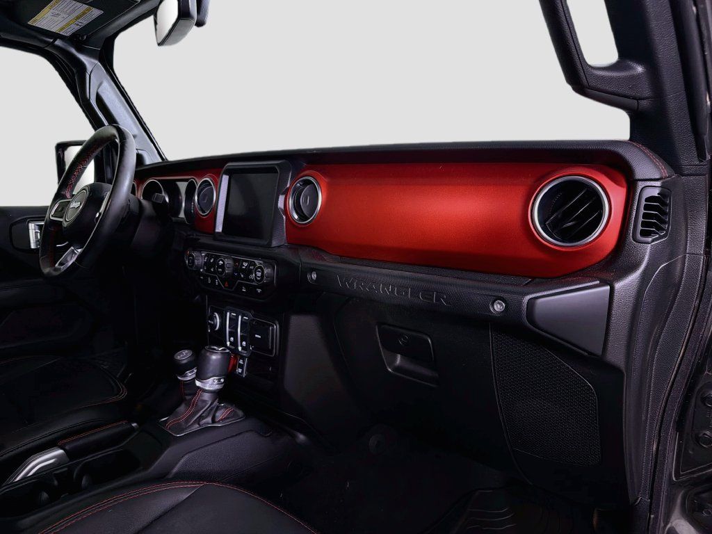 Used 2021 Jeep Wrangler Rubicon AWD/4WD image 32