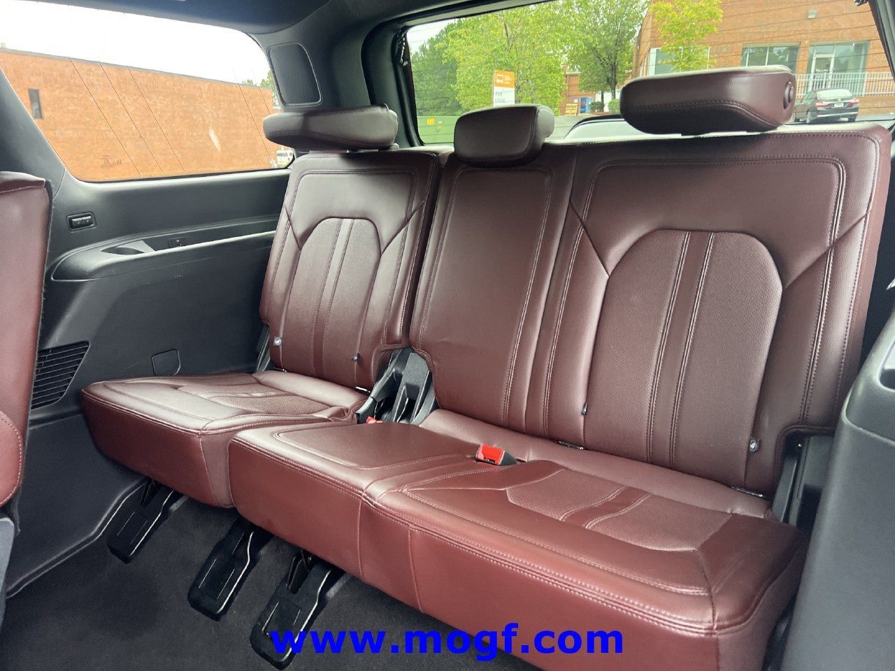 Certified 2024 Ford Expedition Limited RWD image 23