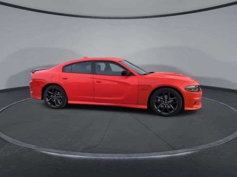 Used 2022 Dodge Charger R/T w/ Blacktop Package image 9