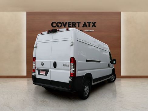 Used 2025 RAM ProMaster 2500 w/ Convenience Group FWD image 5