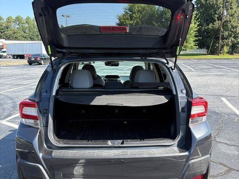 Used 2019 Subaru Crosstrek 2.0i Premium AWD/4WD image 21