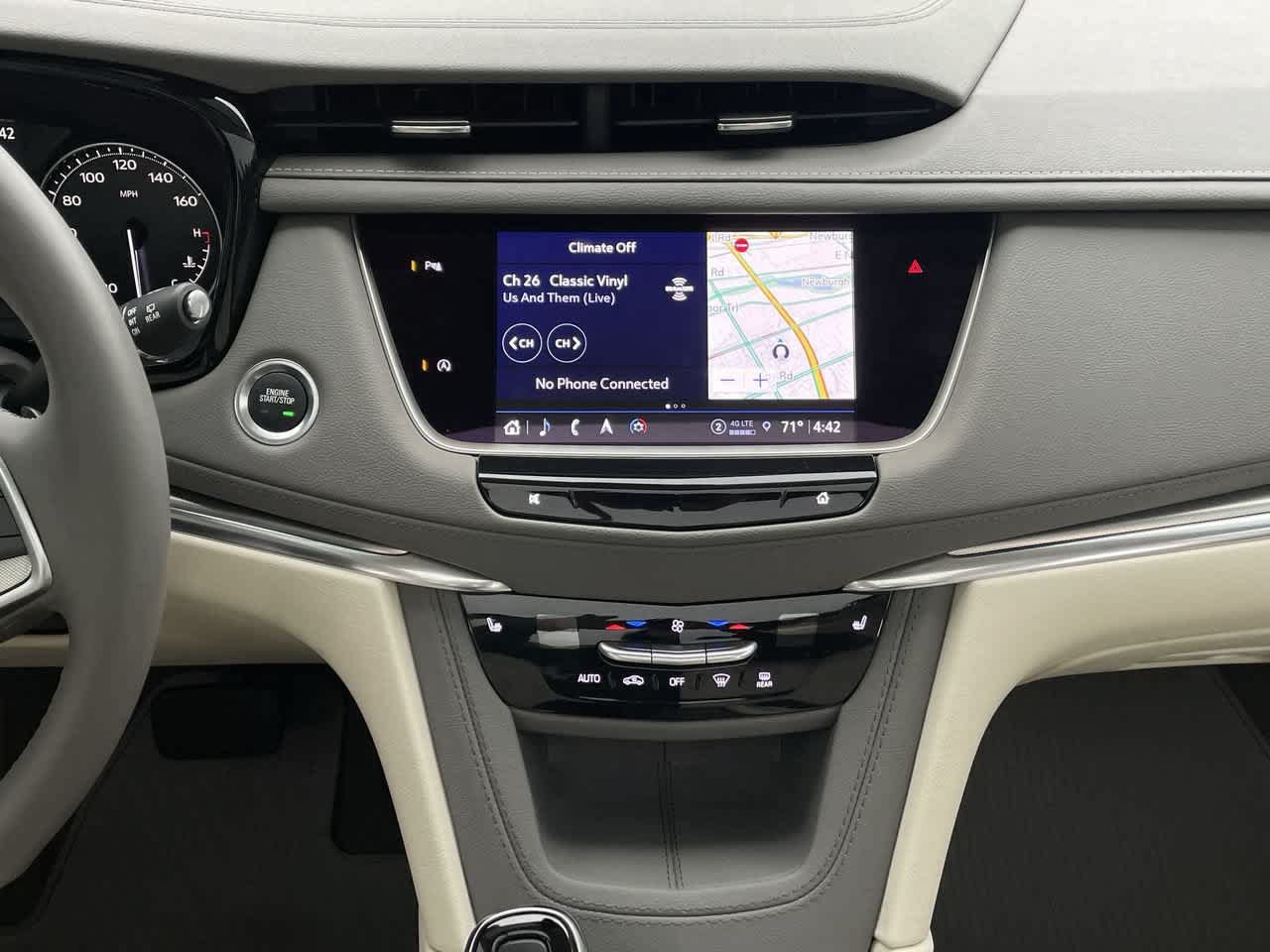 Certified 2025 Cadillac XT5 Premium Luxury AWD/4WD image 13