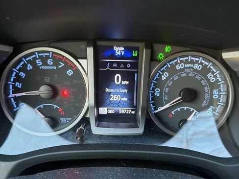 Used 2023 Toyota Tacoma SR5 w/ Technology Package image 2