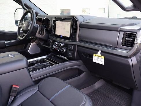 Used 2025 Ford F350 Platinum image 42