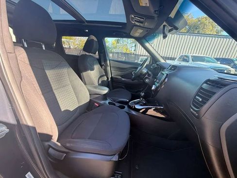 Used 2014 Kia Soul ! w/ Sun & Sound Package image 21