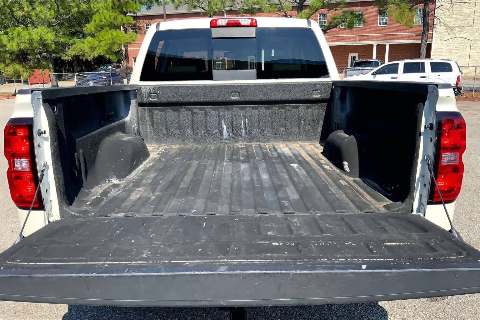 Used 2014 Chevrolet Silverado 1500 LTZ Z71 w/ LTZ Plus Package AWD/4WD image 32