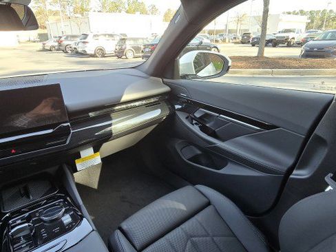 New 2026 BMW 530i w/ M Sport Package RWD image 12