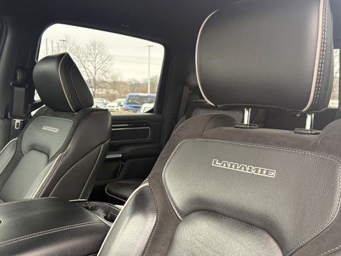 Used 2021 RAM 1500 Laramie w/ Sport Appearance Package image 18