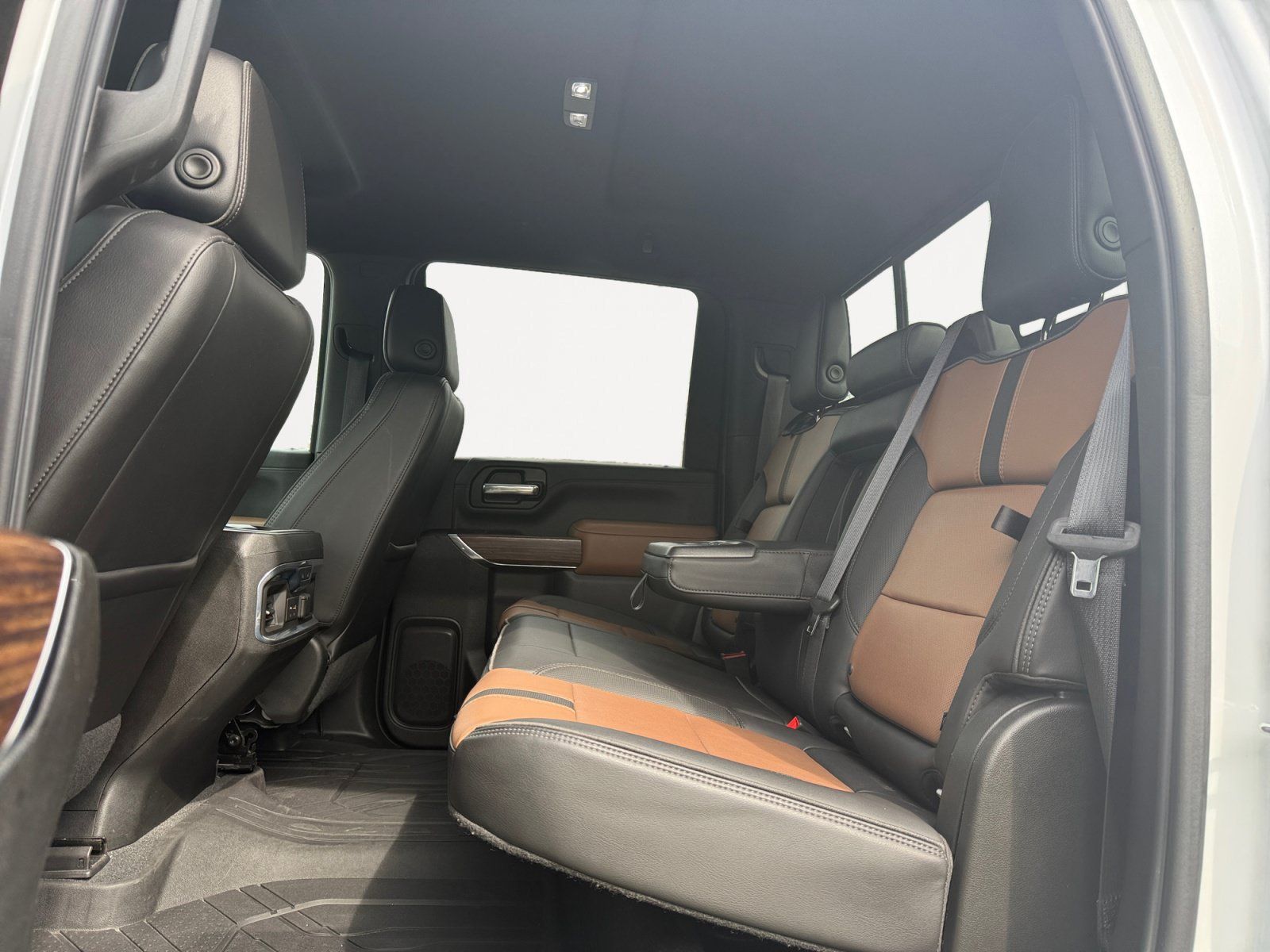 Certified 2021 Chevrolet Silverado 2500 High Country w/ Z71 Off-Road Package AWD/4WD image 13