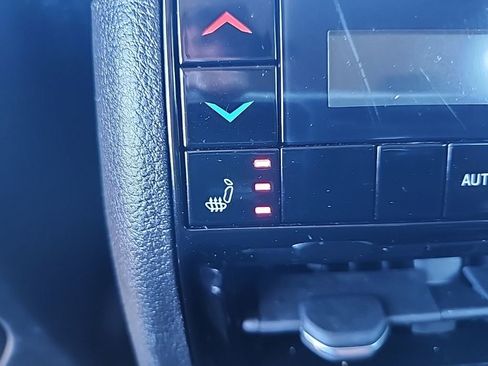 Used 2023 Jeep Grand Cherokee L Limited w/ Black Appearance Package image 29