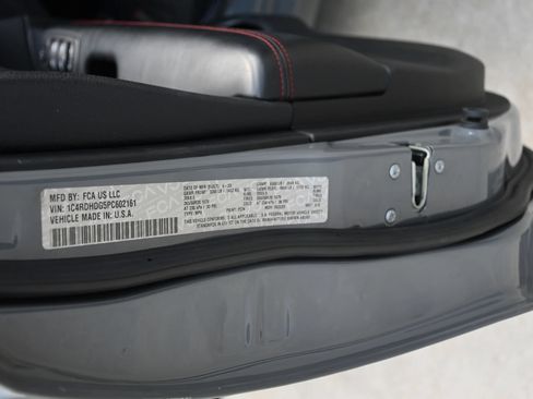 Used 2023 Dodge Durango GT RWD image 22