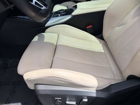 Used 2025 BMW X3 M50 AWD/4WD image 38