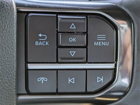 Used 2023 Ford F250 Platinum image 27