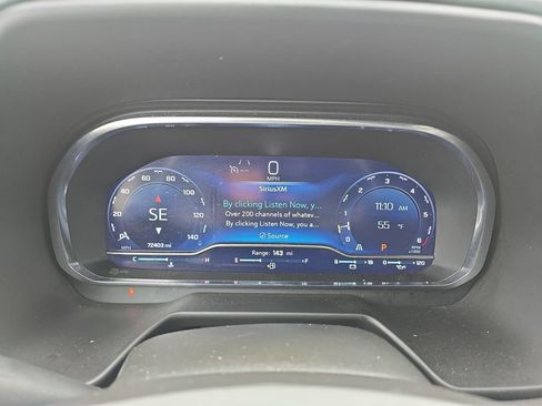 Used 2023 Chevrolet Suburban Premier image 24