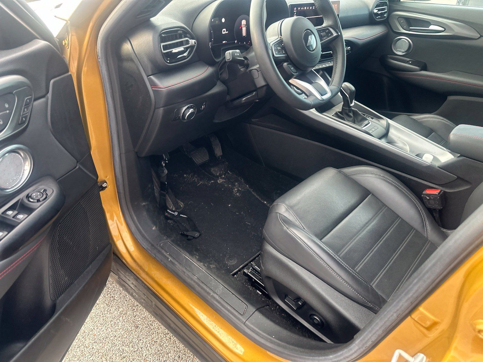 Used 2023 Dodge Hornet GT Plus w/ GT Blacktop Package AWD/4WD image 8