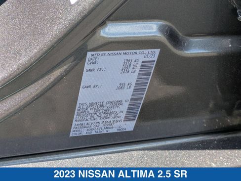 Used 2023 Nissan Altima 2.5 SR FWD image 37