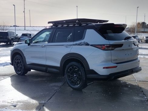 New 2026 Mitsubishi Outlander Trail Edition image 18