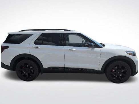 Used 2022 Ford Explorer ST w/ Equipment Group 401A AWD/4WD image 10