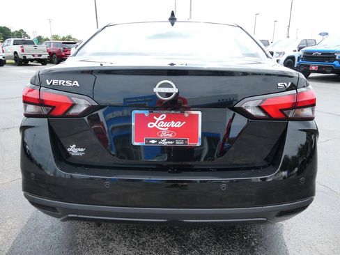 Used 2024 Nissan Versa SV w/ Trunk Package FWD image 6