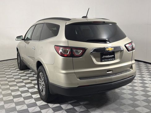 Used 2017 Chevrolet Traverse LT AWD/4WD image 7