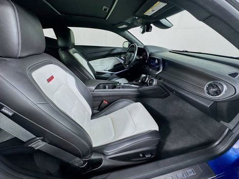 Used 2022 Chevrolet Camaro SS image 33