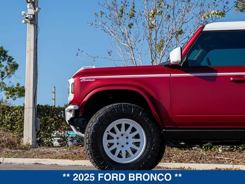 New 2025 Ford Bronco Heritage Edition AWD/4WD image 38