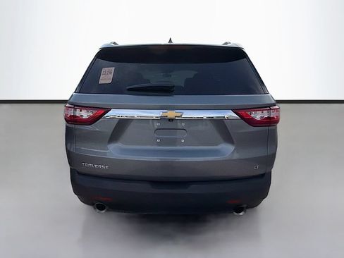 Used 2020 Chevrolet Traverse LT FWD image 7