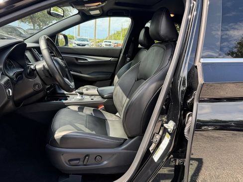 Used 2023 INFINITI QX55 Essential AWD/4WD image 12