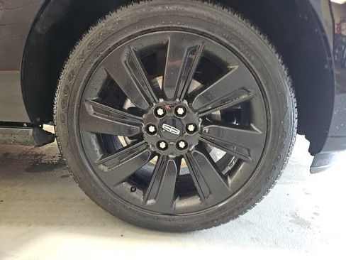 Used 2023 Lincoln Navigator L Reserve AWD/4WD image 32