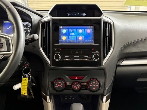 Used 2019 Subaru Forester Premium w/ All-Weather Package image 16