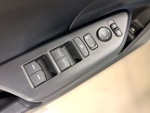 Used 2021 Honda Civic Touring image 12