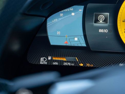 Used 2022 Ferrari Roma RWD image 39