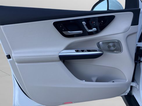 New 2026 Mercedes-Benz GLC 300 GLC 300 image 46