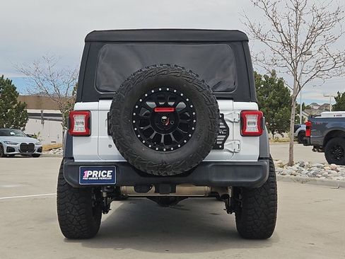 Used 2018 Jeep Wrangler Unlimited Sport AWD/4WD image 7
